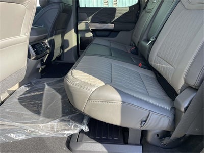 2026 Ford F-350SD Platinum DRW