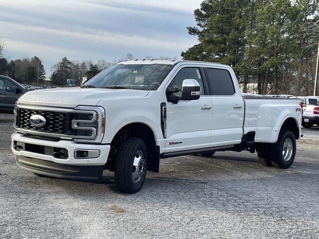2026 Ford F-350SD Platinum DRW