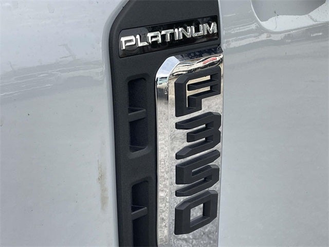 2026 Ford F-350SD Platinum DRW