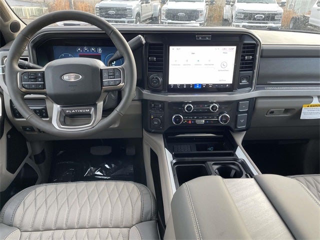 2026 Ford F-350SD Platinum DRW