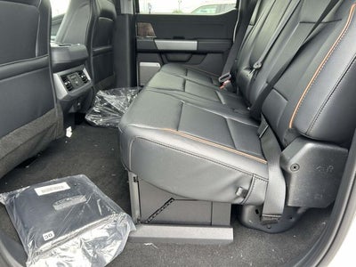 2026 Ford F-350SD Lariat DRW