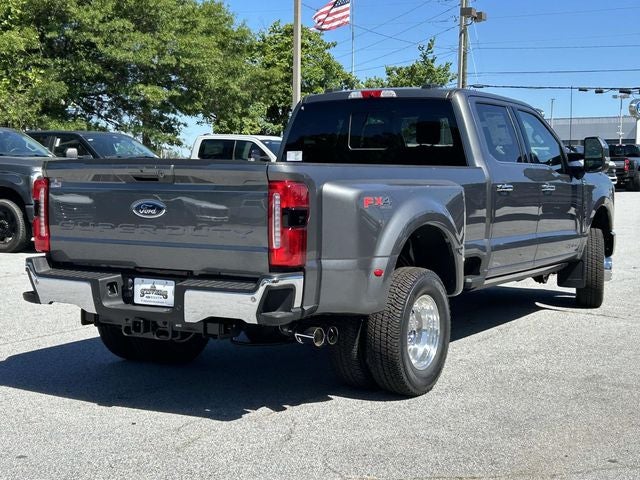2026 Ford F-350SD Lariat DRW