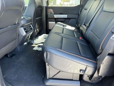 2026 Ford F-350SD Lariat DRW