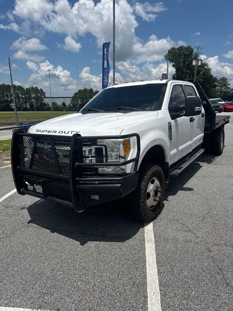 2017 Ford F-350SD XLT DRW