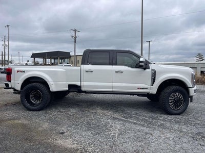 2026 Ford F-450SD Platinum DRW
