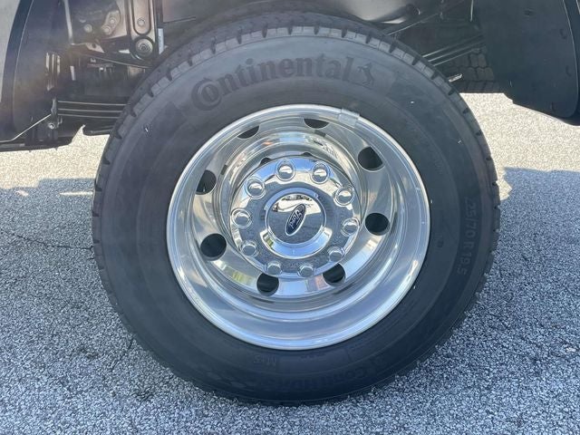 2026 Ford F-450SD Platinum DRW