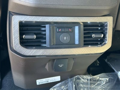 2027 Ford F-450SD King Ranch DRW