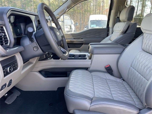 2026 Ford F-450SD Platinum DRW