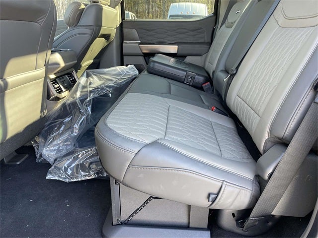 2026 Ford F-450SD Platinum DRW