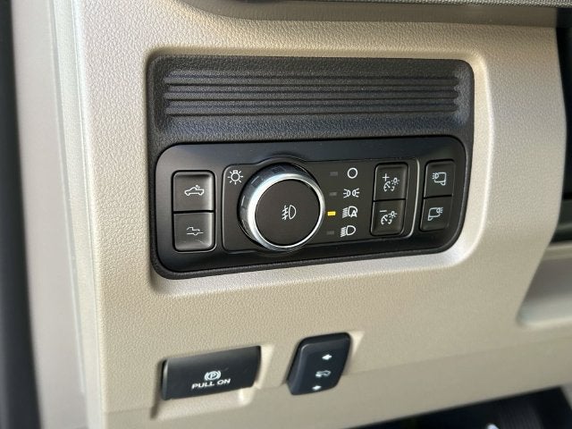 2027 Ford F-450SD Platinum DRW