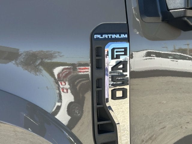 2027 Ford F-450SD Platinum DRW