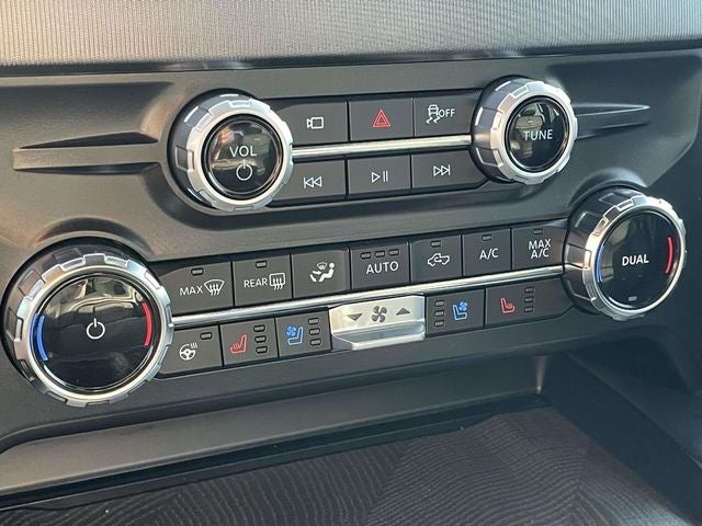 2025 Ford F-450SD Platinum DRW