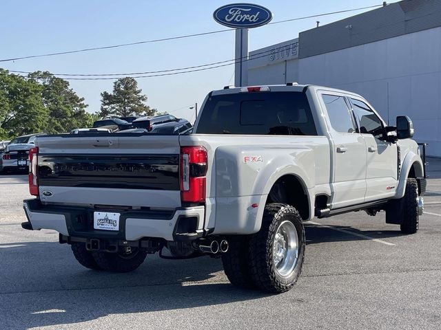 2025 Ford F-450SD Platinum DRW