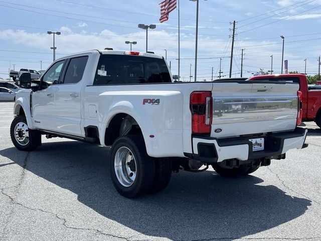 2026 Ford F-450SD Platinum DRW