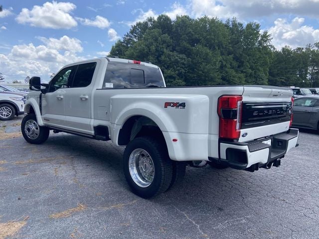 2026 Ford F-450SD Platinum DRW