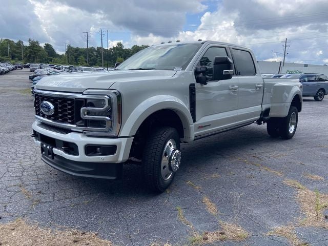 2026 Ford F-450SD Platinum DRW
