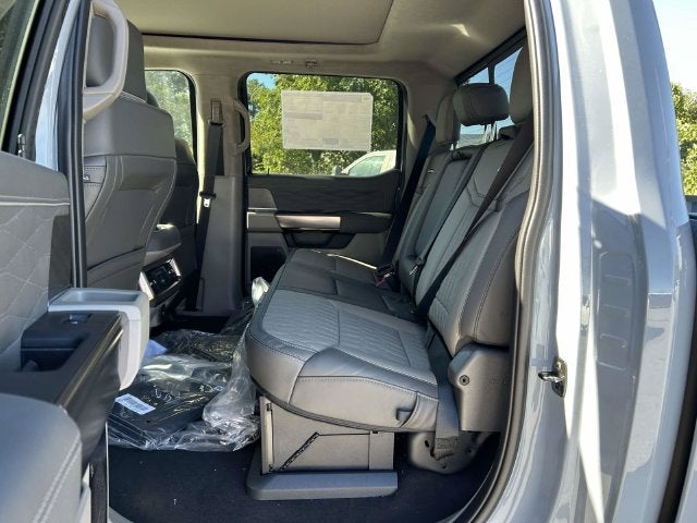 2027 Ford F-450SD Platinum DRW