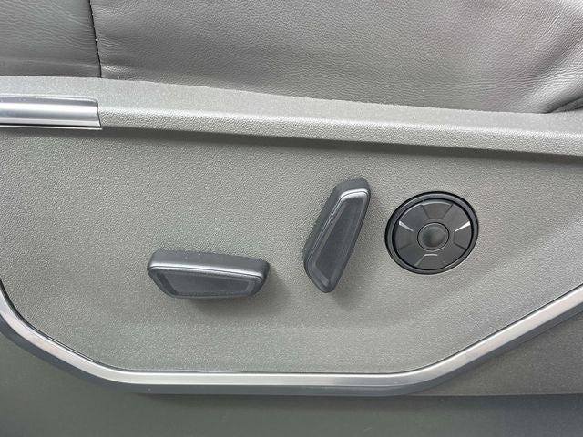 2026 Ford F-450SD Platinum DRW