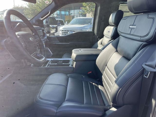 2026 Ford F-450SD Platinum DRW