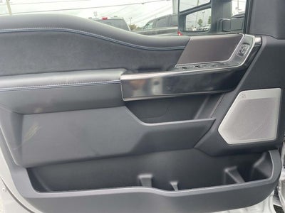 2026 Ford F-450SD Platinum DRW