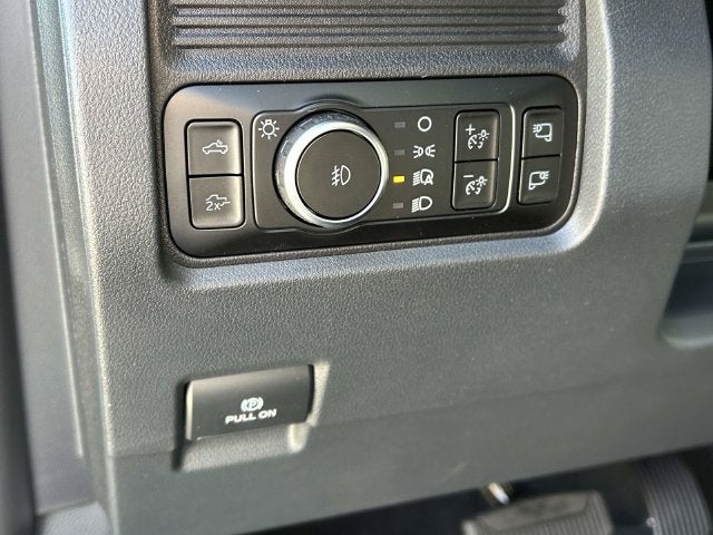 2027 Ford F-450SD Lariat DRW