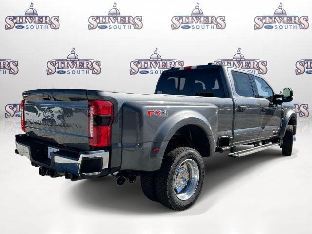 2027 Ford F-450SD Lariat DRW