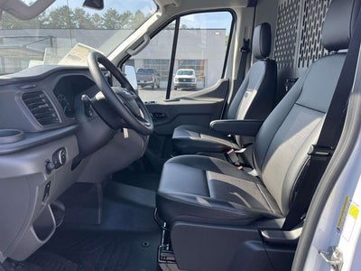 2025 Ford Transit-150 Base