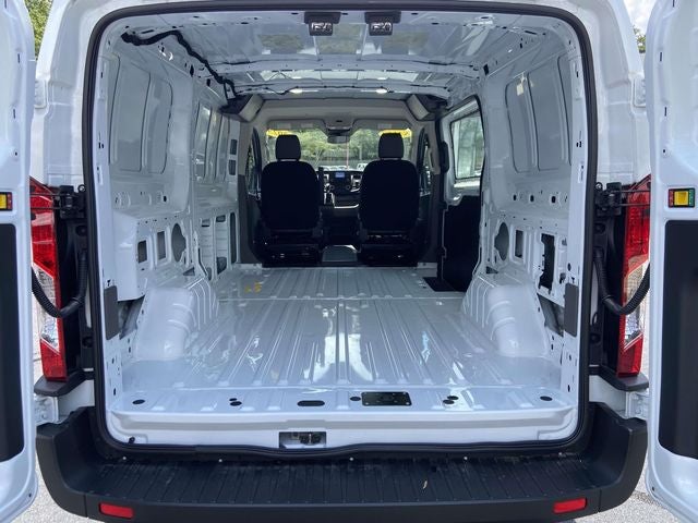 2025 Ford Transit-150 AWD