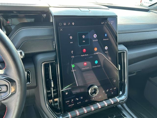 2025 GMC Yukon AT4 Ultimate