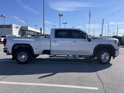 2024 GMC Sierra 3500HD Denali