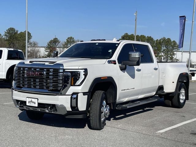 2024 GMC Sierra 3500HD Denali