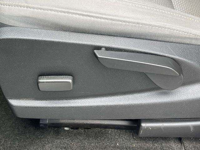 2018 GMC Canyon Base