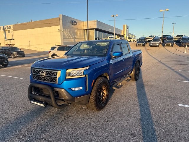 2024 Nissan Frontier SL