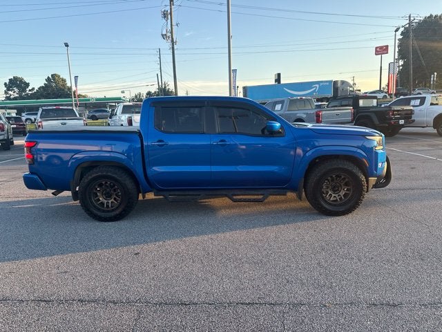 2024 Nissan Frontier SL