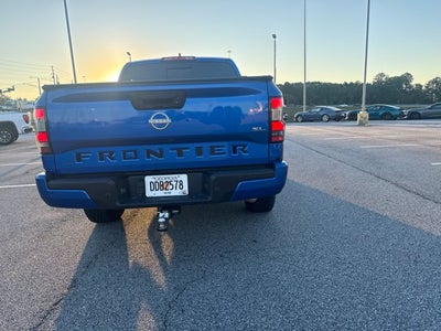 2024 Nissan Frontier SL