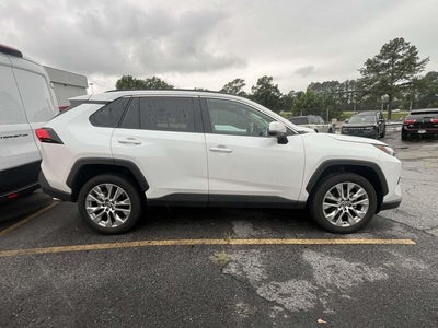 2025 Toyota RAV4 XLE Premium