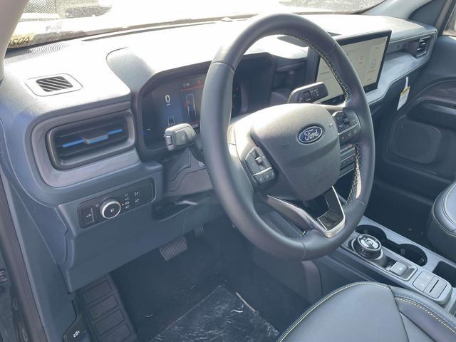 2025 Ford Maverick Lobo Standard