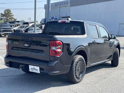 2025 Ford Maverick Lobo Standard