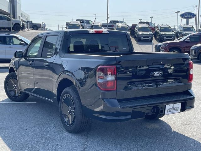 2025 Ford Maverick Lobo Standard