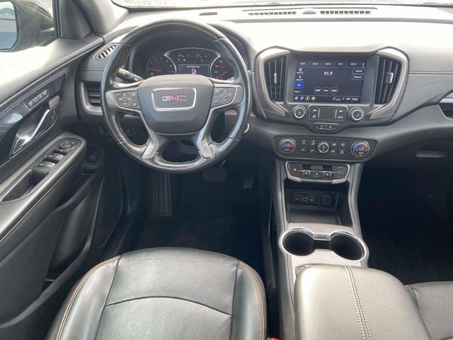 2022 GMC Terrain AT4