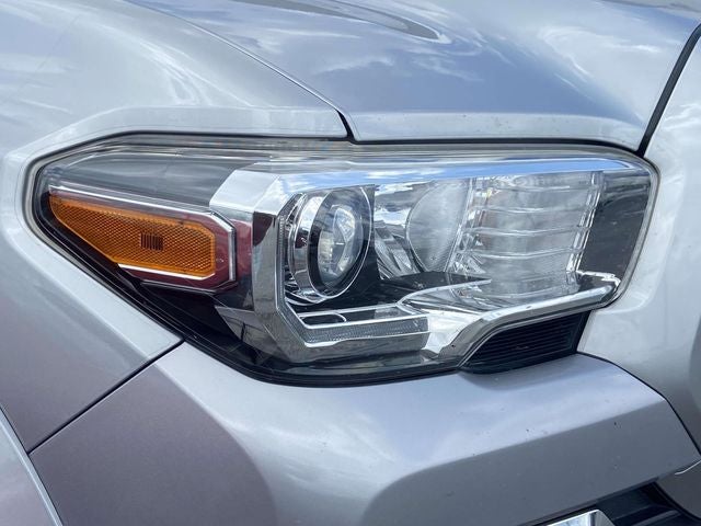 2016 Toyota Tacoma Limited V6
