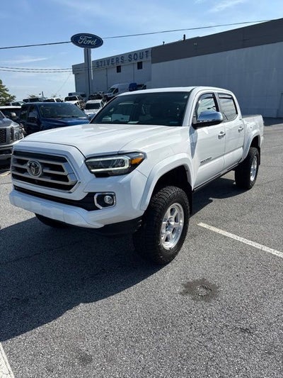 2022 Toyota Tacoma Limited V6