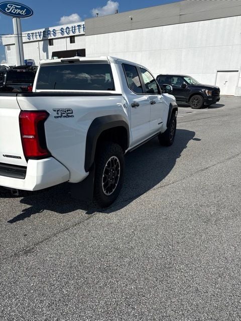 2024 Toyota Tacoma Hybrid TRD Off Road