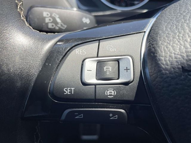 2021 Volkswagen Tiguan 2.0T SE R-Line Black