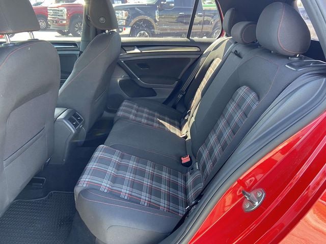 2017 Volkswagen Golf GTI S