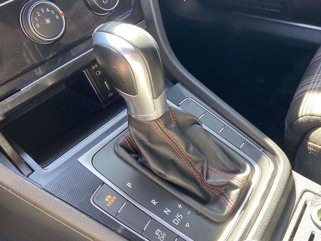 2017 Volkswagen Golf GTI S