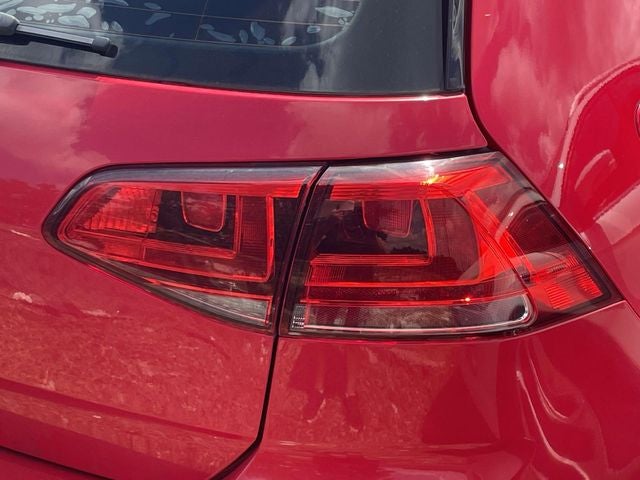 2017 Volkswagen Golf GTI S
