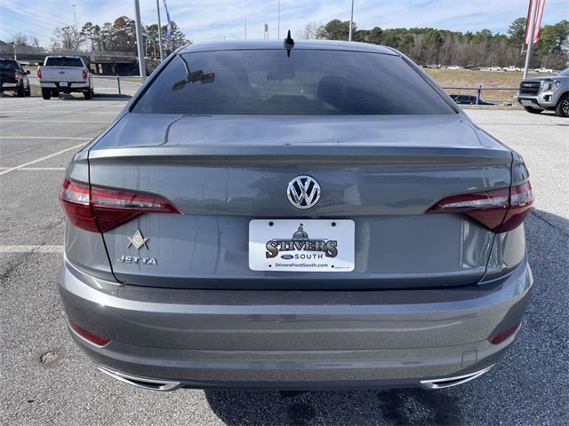 2021 Volkswagen Jetta R-Line