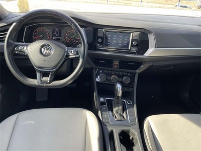 2021 Volkswagen Jetta R-Line