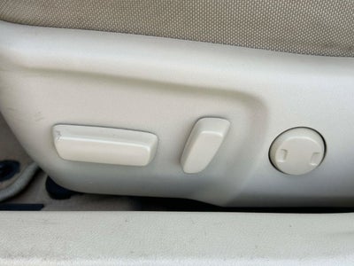 2016 Toyota Camry Hybrid LE
